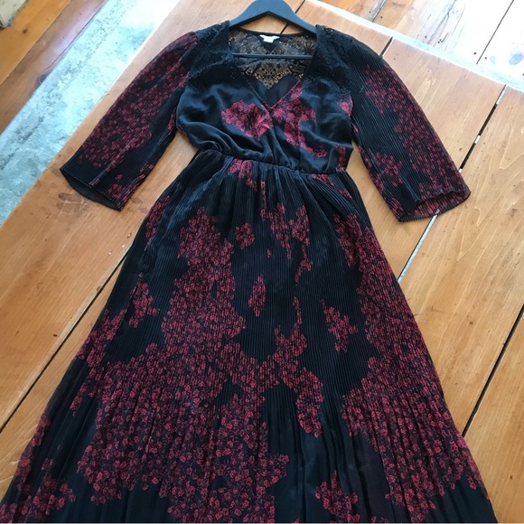 Guess Maxi Dress - Picture 7 of 11
